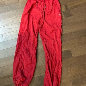 Lulu dance pants size 6
